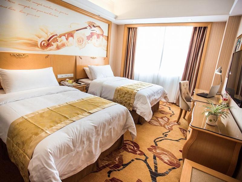 Vienna Hotel Pingxiang Lvyin Square Екстер'єр фото